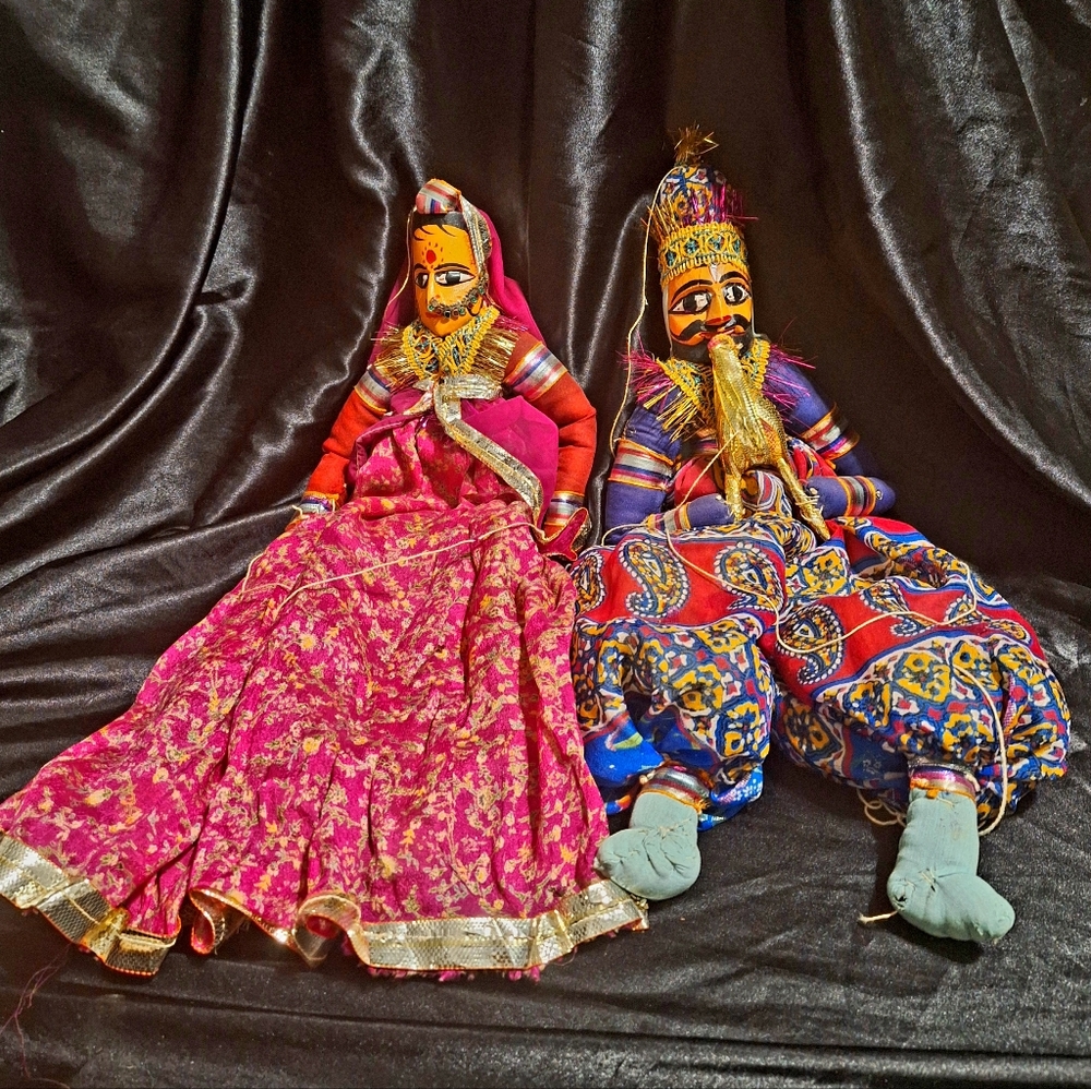 Rare Vintage Indian Snake Charmer Marionette Puppets~Wood and Cloth Dolls~India